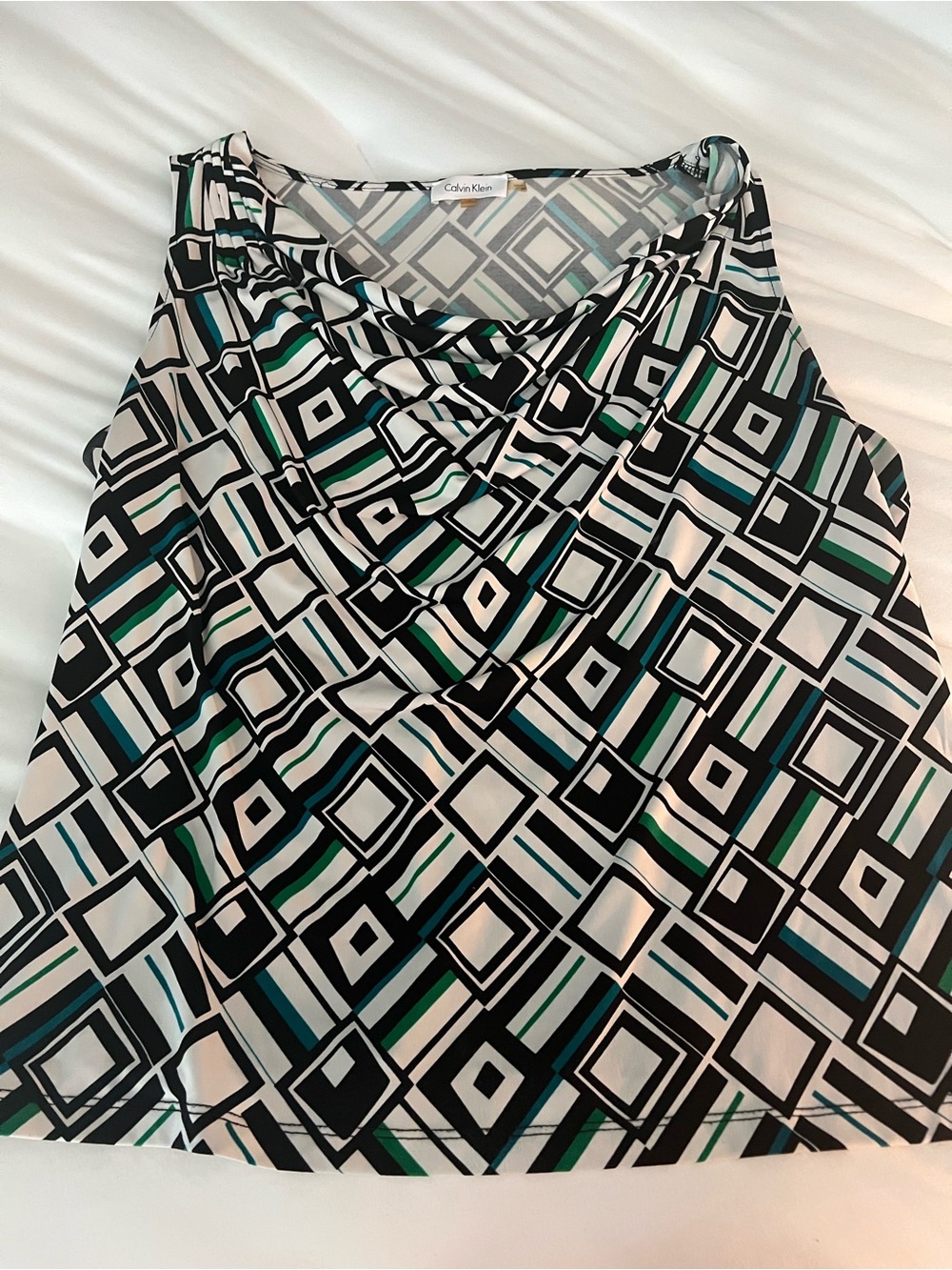 Calvin Klein Geometric Print Sleeveless Camisole in Green, Teal & Black
